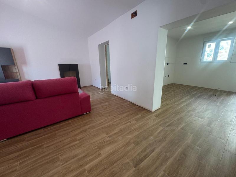 Foto 2efe8991-365e-4891-b4ac-71c0e41627ea. Casa  independiente en gevora con patio y cochera nueva a estrenar !!!! en Badajoz