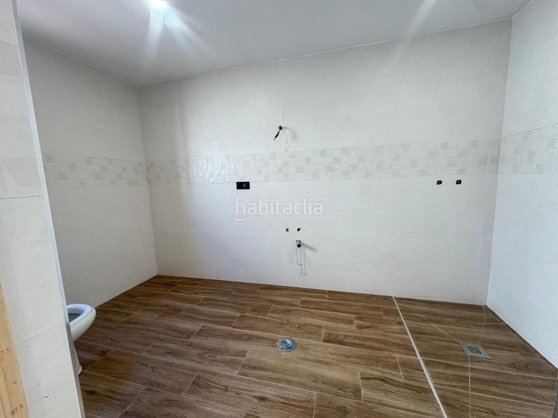 Foto 769608dd-245c-48ae-886f-66fb0cb46525. Casa  independiente en gevora con patio y cochera nueva a estrenar !!!! en Badajoz