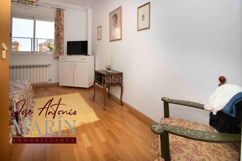 Foto 10f4fc0b-e5a8-4174-898f-02808a0c4cd4. Pis amb calefacció aparcament piscina a Maria Auxiliadora - Barriada de Llera Badajoz