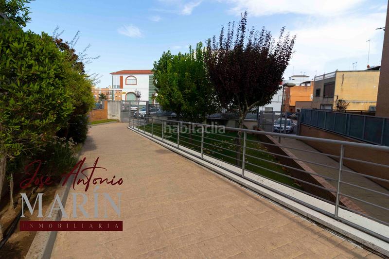 Foto c8a6edf8-16c8-404b-9741-ea280569b1a0. Pis amb calefacció aparcament piscina a Maria Auxiliadora - Barriada de Llera Badajoz