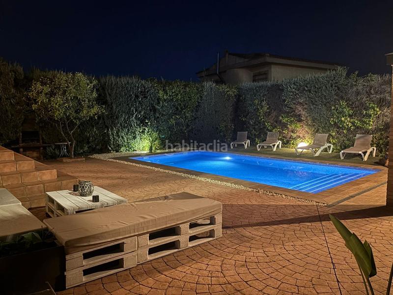 Foto 1c2330b8-d503-42d5-8b3b-f0a58051ff42. Chalet avec chauffage parking piscine dans Las Vaguadas Badajoz