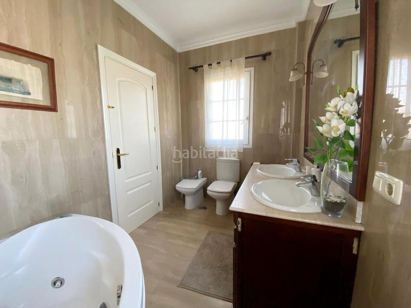 Foto 3d815d1f-8d3d-4125-962c-22894615fc23. Chalet avec chauffage parking piscine dans Las Vaguadas Badajoz