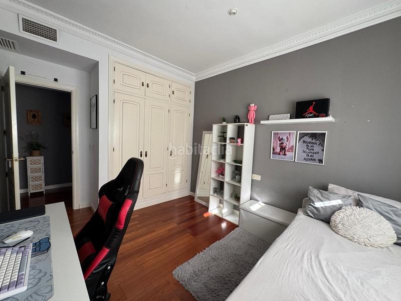 Foto c7e876ca-902d-407a-ade0-0907c2505c56. Chalet avec chauffage parking piscine dans Las Vaguadas Badajoz