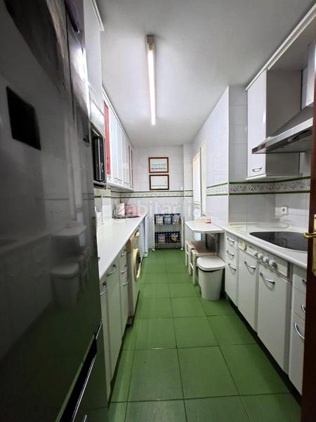 Foto 2aa00ffc-5484-4dda-8757-e0c75afc1a90. Piso amplio y luminoso piso en valdepasillas en Las Vaguadas Badajoz