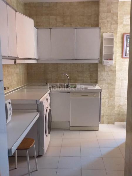 Foto d8717c0f-efdd-43ce-98bf-7f42a2cd6dd9. Flat with heating in Santa Marina Badajoz