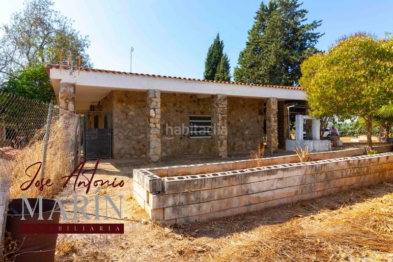 Foto 33f2a74f-66c2-49b6-8191-da4d980e3470. Casa espectacular chalet en las afueras urbanización campofrío en Badajoz