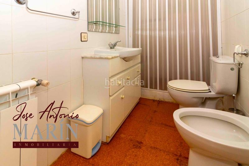 Foto e3ac4b23-6110-4a70-a3b1-099e57a5cdcc. Casa espectacular chalet en las afueras urbanización campofrío en Badajoz