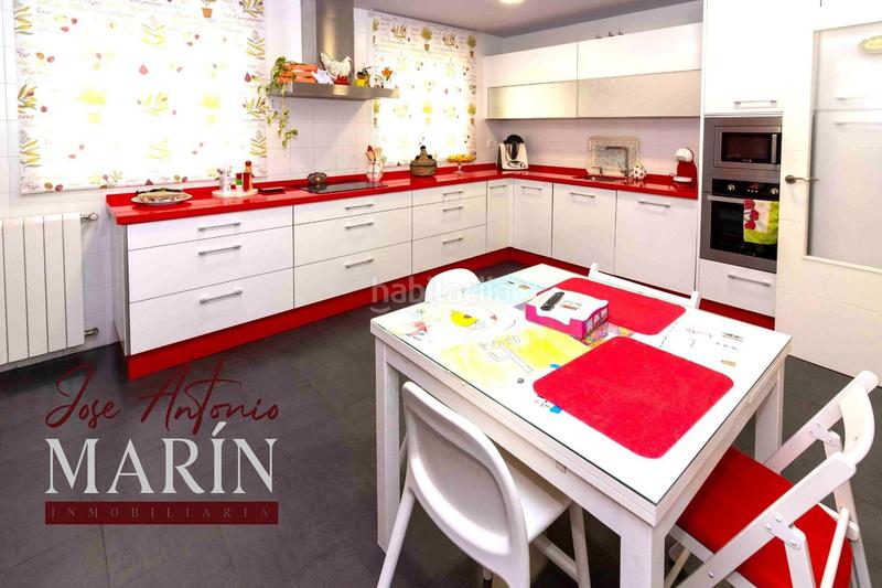 Foto 56e9f3b4-0033-4c85-8c90-d382fb7c57cc. Appartement avec chauffage parking dans Avenida Elvas Badajoz