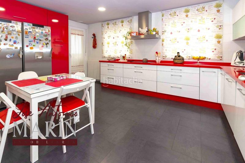 Foto c2bf86e6-0026-473b-9457-e9475e601fb7. Appartement avec chauffage parking dans Avenida Elvas Badajoz