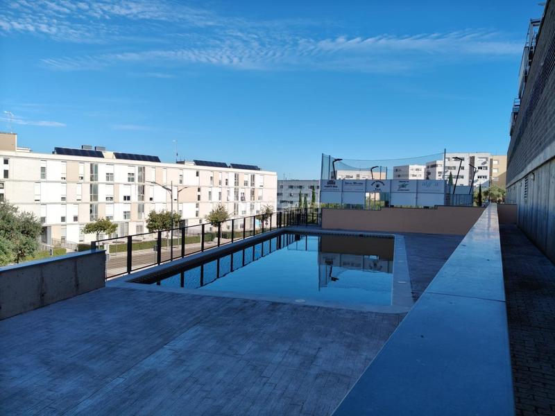 Foto 0b09852a-9613-4274-85b4-f4d3ceea73c6. Pis amb calefacció aparcament piscina a Carretera de Sevilla - Los Montitos Badajoz