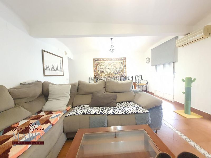 Foto e13ee5de-8c27-4d6b-959e-984e571d526a. Pis a Casco Antiguo Badajoz