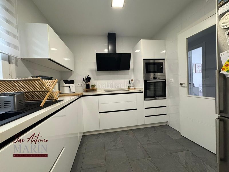 Foto 56d637f0-1683-403a-9252-f1621d895996. Pis amb aparcament piscina a Carretera de Sevilla - Los Montitos Badajoz