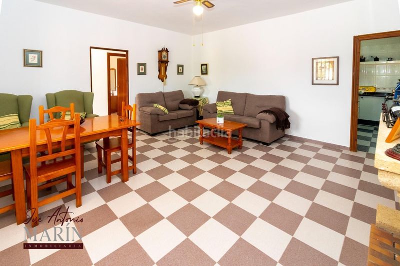 Foto 74535bbe-501a-440d-8773-f09072f77915. Casa amb aparcament piscina a Dehesilla de Calamón - Campomanes Badajoz