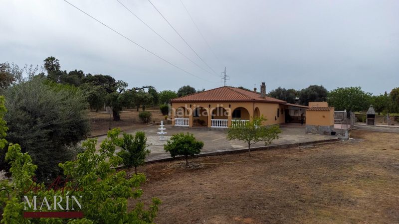 Foto 8482eee0-9771-451b-998e-ea9d3173578c. Casa amb aparcament piscina a Dehesilla de Calamón - Campomanes Badajoz