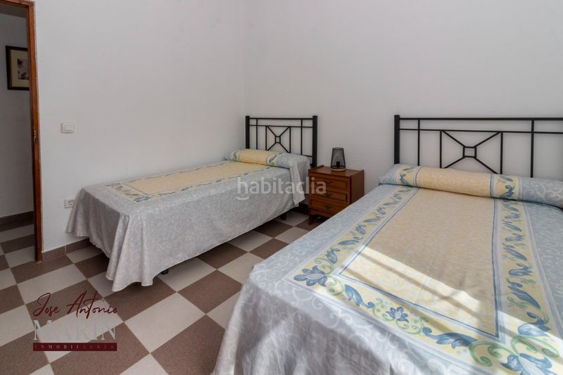 Foto 8d86dfe8-b2f0-4eae-93b4-78e926efa1ef. Casa amb aparcament piscina a Dehesilla de Calamón - Campomanes Badajoz