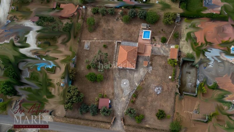 Foto b406cc5a-c88b-4b7e-aa5e-6415ce6d74e3. Casa amb aparcament piscina a Dehesilla de Calamón - Campomanes Badajoz