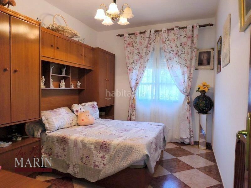 Foto 1103602e-ad00-408a-8334-9f3ce845b90a. Masia amb aparcament a Oeste Mérida