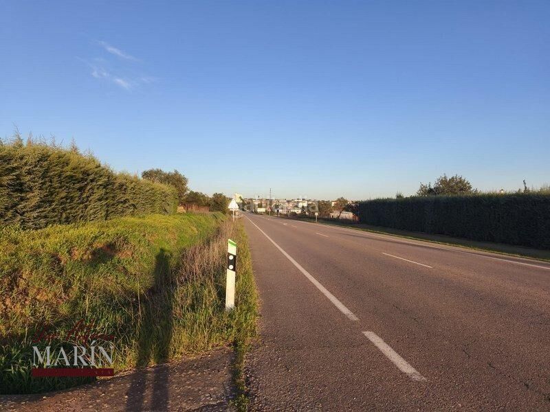 Foto 191f7f62-3411-4c2c-b50b-bdb7e8689ad2. Masia amb aparcament a Oeste Mérida