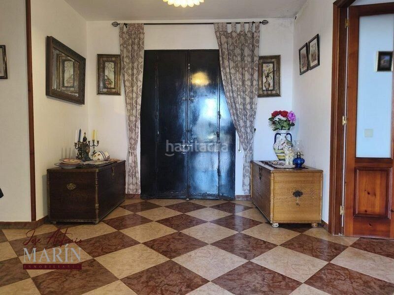 Foto 4c5a68e2-10b5-4912-9da9-692374802339. Masia amb aparcament a Oeste Mérida