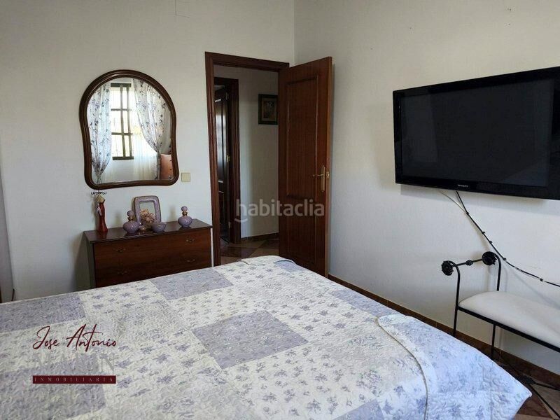 Foto 66a77082-22a0-4cd5-b740-3b259464e2d3. Masia amb aparcament a Oeste Mérida