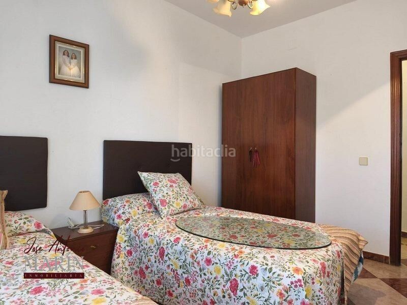 Foto 7861540b-0dc0-4ca3-83d6-c0558e7693e6. Masia amb aparcament a Oeste Mérida