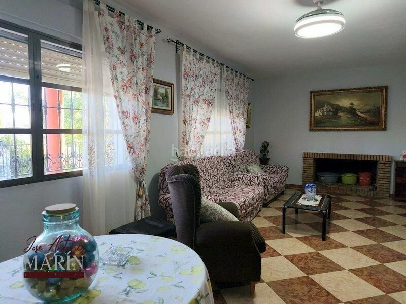 Foto 7b57f712-1704-4cfa-853e-a9450e28e918. Masia amb aparcament a Oeste Mérida