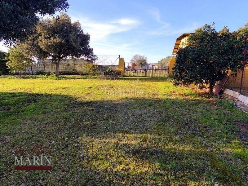 Foto ad75d3c5-9615-4453-af18-c44c436bbff6. Masia amb aparcament a Oeste Mérida