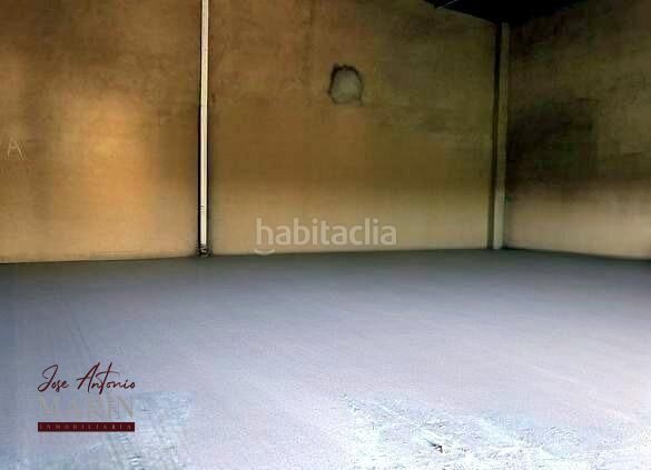 Foto bae3d510-cd77-4236-8755-615c77a5e935. Masia amb aparcament a Oeste Mérida