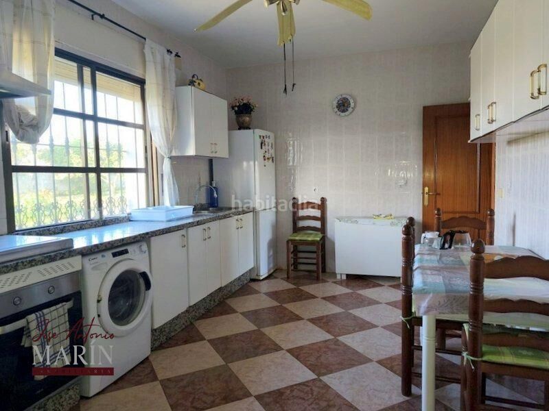 Foto fdbacf6a-7106-498b-a4e9-bddb10b318d4. Masia amb aparcament a Oeste Mérida