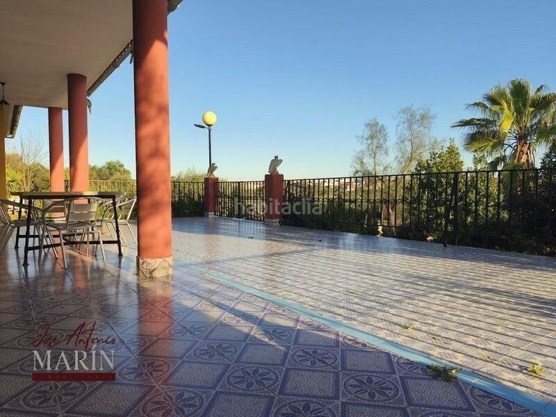 Foto fe137a13-4abe-421f-bab2-5960c032678d. Masia amb aparcament a Oeste Mérida