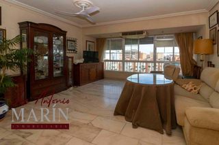 Pis  Avenida antonio masa campos. Todo exterior! 4 habitaciones, parking y vistas increíbles