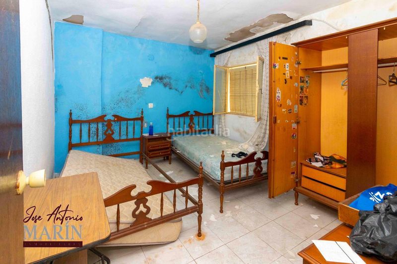 Foto ed7f31f7-1fbd-4394-a51d-89ba819dd567. Casa a Ciudad Jardín Badajoz