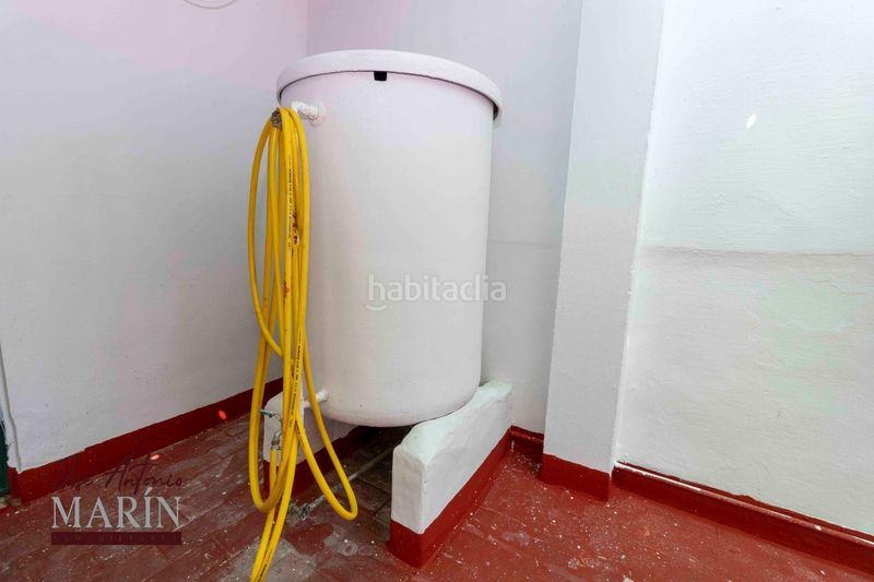 Foto c55ef30d-7699-4e85-a38a-d36f4591a3f7. Casa amb aparcament a Ciudad Jardín Badajoz
