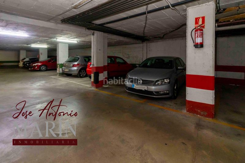 Foto ad03ffc1-2294-40cb-963b-42b343f52274. Pis amb aparcament a Pardaleras Badajoz