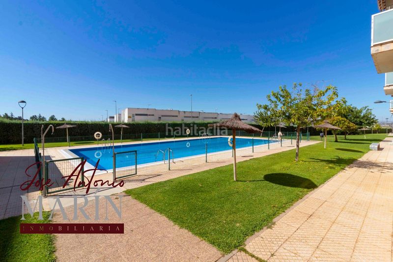 Foto 92da3582-0cc9-44f7-a296-a525d0bc1735. Pis amb aparcament piscina a Golf Guadiana Badajoz