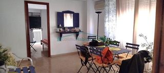 Etagenwohnung  Calle menendez pelayo. Oportunidad! amplio piso de 75m2 en aldaia!!