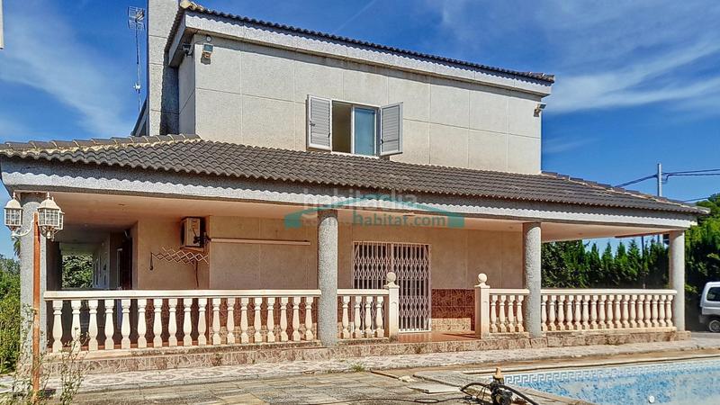 Foto 4791fc4c-8c9c-499b-8000-b53c0d27b53c. Chalet impresionante chalet ubicado en colonia casablanca, en montserrat en Monserrat