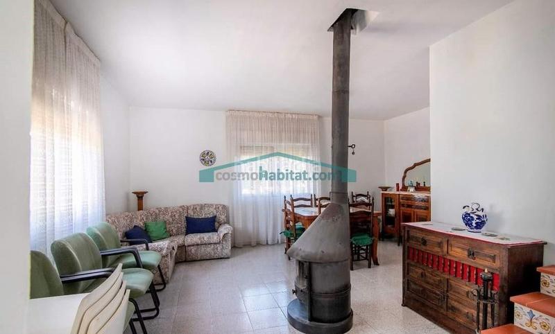 Foto f99871b9-bc86-4a85-ab16-4f5193f3a4b5. Finca rústica a Casco Urbano Náquera
