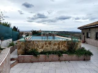 Xalet a Vilamarxant. Chalet independiente en la urbanización mullo de crusa, en vilam