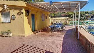 Mas à Centro. Terreno rustico con casa