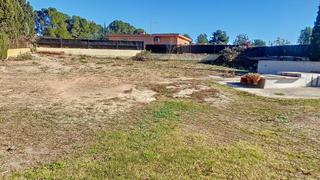Masia a Centro. Terreno rustico con casa