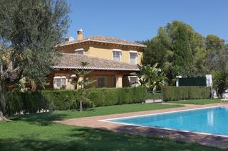 Masia a La Conarda-Montesano. Espectacular finca ecuestre en bétera en venta!