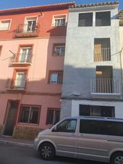 Haus in Viver. Descubre tu nuevo hogar en el encantador pueblo de viver, casa d