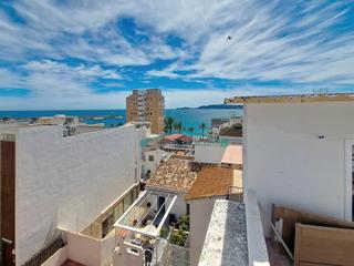 Planta baixa a Puerto. Estupenda vivienda situada en planta baja en el centro del puert