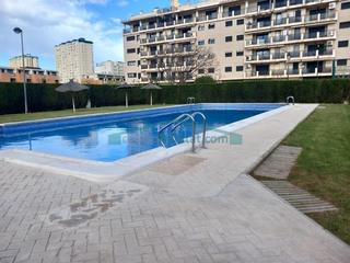 Appartamento in Playa del Puig. Amplio y acogedor apartamento con vistas al mar en playa del pui