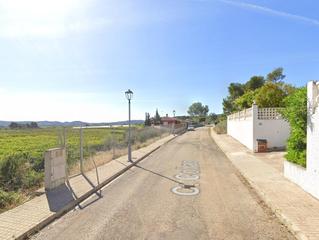 Wohngrundstück in Montroy. Terreno urbano de 607m2 en montroy, situado en la urbanización b
