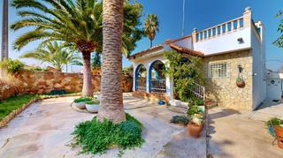 Chalet à Olimar-Carambolo-Atalaya de Levante. Chalet independiente en urbanización las muelas, en chiva valenc