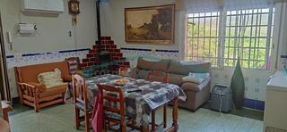 Casa a Castellnovo. Descubre el encanto de este chalet de pueblo con infinitas posib