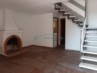 Casa a schiera in Torás. Fantástico chalet adosado en la urbanización montehoyuela, en to