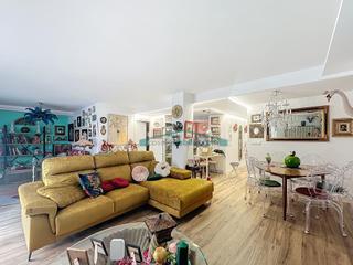 Appartamento in El Pilar. Exclusiva vivienda reformada con calidades premium en una de las